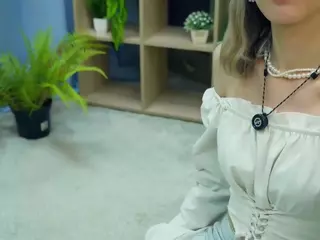 WhitneyDredge's Live Sex Cam Show