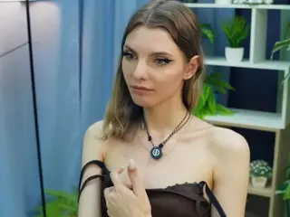 WhitneyDredge's Live Sex Cam Show