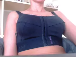BritneyDivin's Live Sex Cam Show
