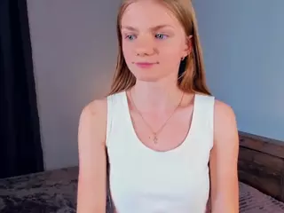 CateFlynt's Live Sex Cam Show