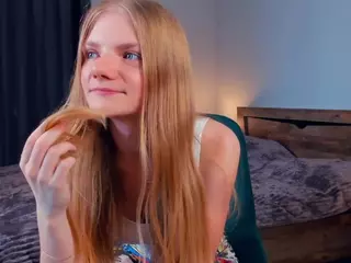 CateFlynt's Live Sex Cam Show