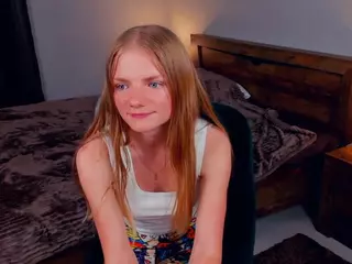 CateFlynt's Live Sex Cam Show