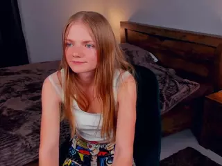 CateFlynt's Live Sex Cam Show