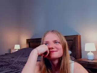 CateFlynt's Live Sex Cam Show