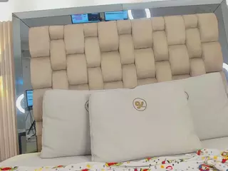 Chloe-Murray's Live Sex Cam Show