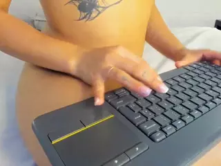 Chloe-Murray's Live Sex Cam Show