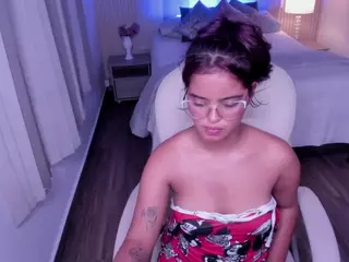 isa-brunni's Live Sex Cam Show