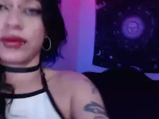 Katzzee's Live Sex Cam Show