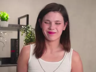 LynnBluitt's Live Sex Cam Show