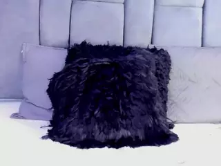 NatalyHolt's Live Sex Cam Show