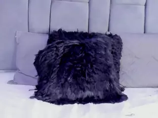 NatalyHolt's Live Sex Cam Show
