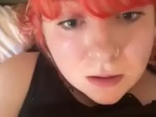 sweetpeatia's Live Sex Cam Show