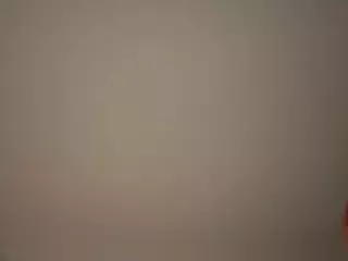 SweetpeaTia's Live Sex Cam Show