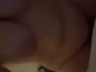 SweetpeaTia's Live Sex Cam Show