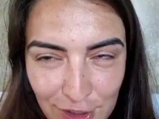BritneyQuenn18's Live Sex Cam Show