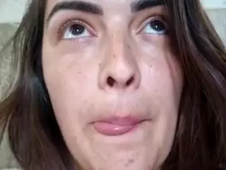 BritneyQuenn18's Live Sex Cam Show