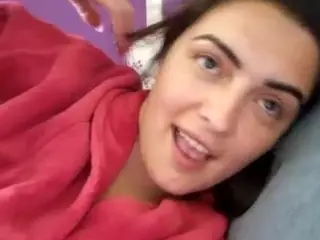 BritneyQuenn18's Live Sex Cam Show