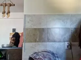 BritneyQuenn18's Live Sex Cam Show
