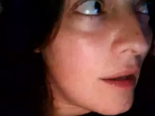 BritneyQuenn18's Live Sex Cam Show