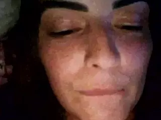 BritneyQuenn18's Live Sex Cam Show