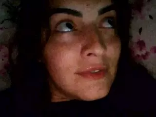BritneyQuenn18's Live Sex Cam Show