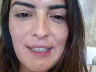 BritneyQuenn18's Live Sex Cam Show