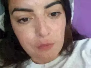 BritneyQuenn18's Live Sex Cam Show