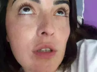BritneyQuenn18's Live Sex Cam Show