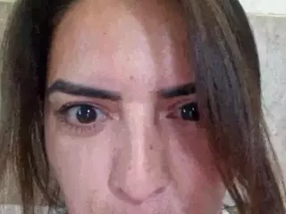 BritneyQuenn18's Live Sex Cam Show
