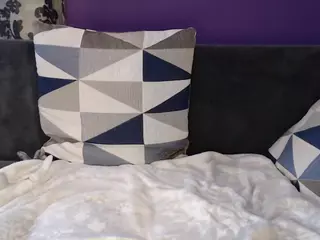 BritneyQuenn18's Live Sex Cam Show