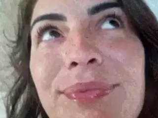 BritneyQuenn18's Live Sex Cam Show