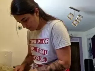 BritneyQuenn18's Live Sex Cam Show