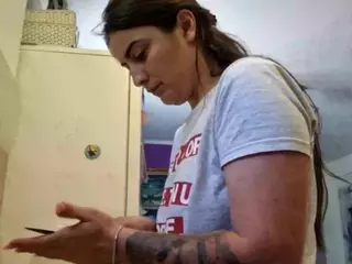 BritneyQuenn18's Live Sex Cam Show