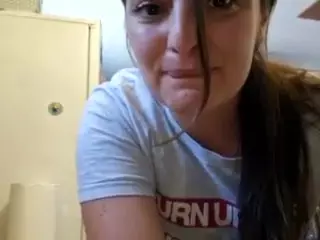 BritneyQuenn18's Live Sex Cam Show