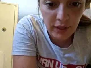 BritneyQuenn18's Live Sex Cam Show