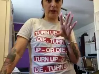 BritneyQuenn18's Live Sex Cam Show