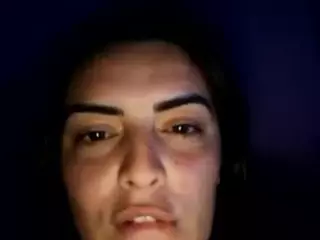 BritneyQuenn18's Live Sex Cam Show