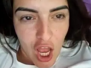 BritneyQuenn18's Live Sex Cam Show