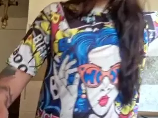 BritneyQuenn18's Live Sex Cam Show