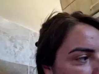 BritneyQuenn18's Live Sex Cam Show
