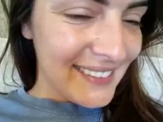 BritneyQuenn18's Live Sex Cam Show