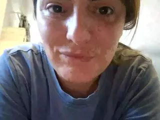 BritneyQuenn18's Live Sex Cam Show