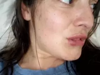 BritneyQuenn18's Live Sex Cam Show