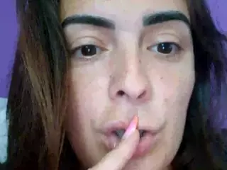 BritneyQuenn18's Live Sex Cam Show