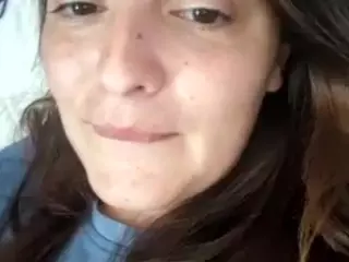 BritneyQuenn18's Live Sex Cam Show