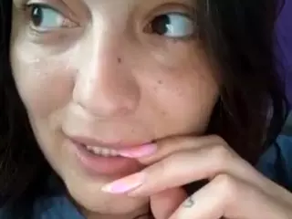 BritneyQuenn18's Live Sex Cam Show