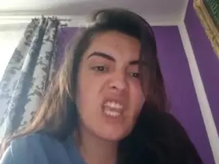 BritneyQuenn18's Live Sex Cam Show