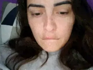 BritneyQuenn18's Live Sex Cam Show
