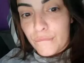 BritneyQuenn18's Live Sex Cam Show