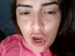 BritneyQuenn18's Live Sex Cam Show